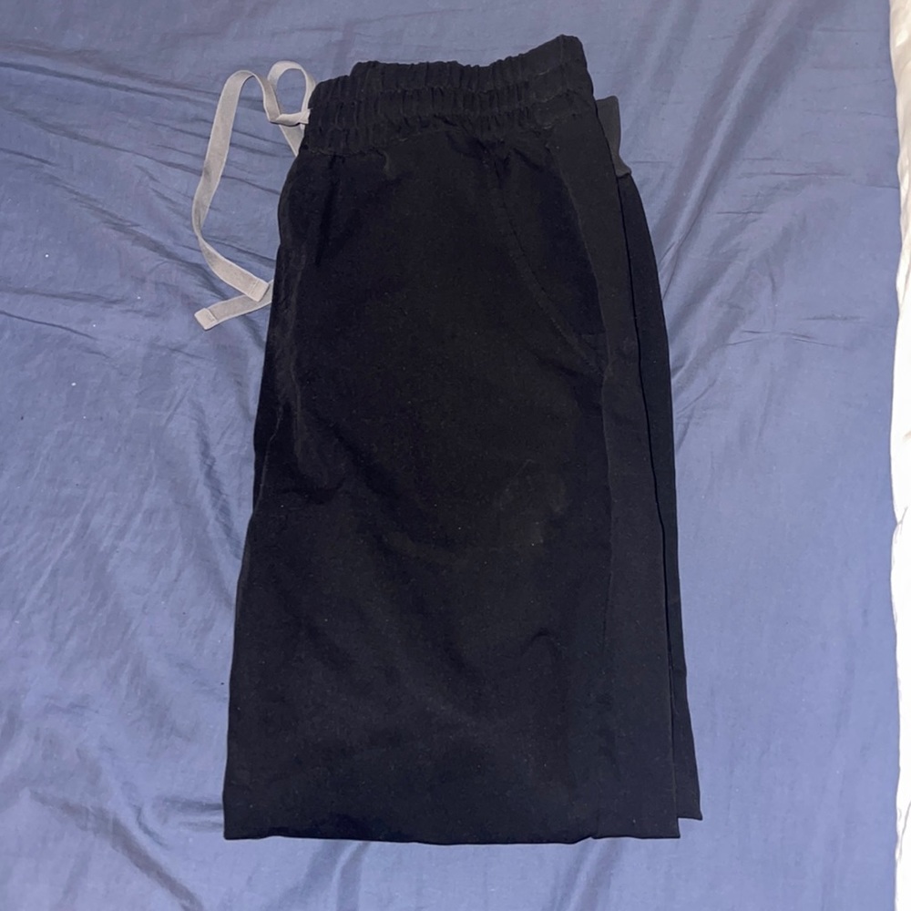 Figs womens high waisted Zamora jogger scrub pants small petite